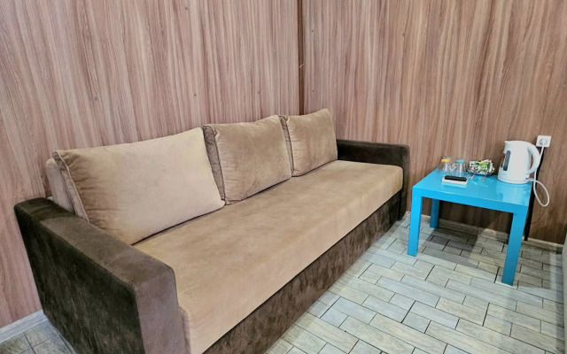 Vgosti Hotel