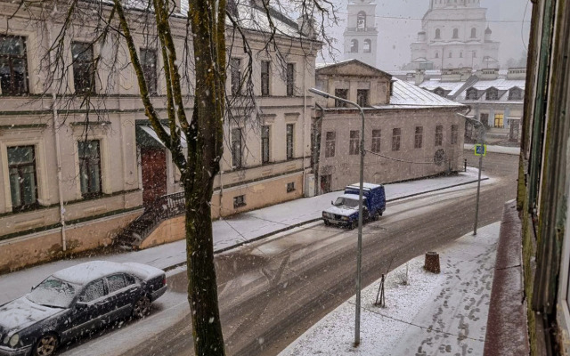 V Samom Tsentre Flat