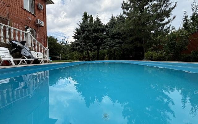 Shestikomnatnaja Usad'ba Novoznamenskaja Villa