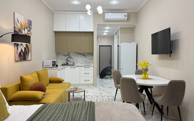 inSochi v samom centre Sochi na Navaginskoj N232 Apartments