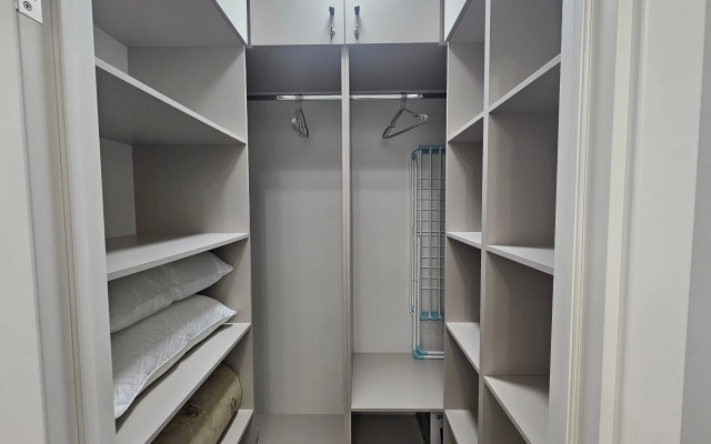 Raydas Na Oranzhereynoy 17-3 Apartment