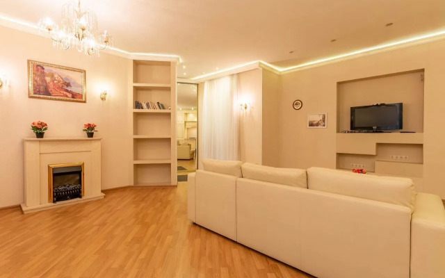 Na Ulitse Glinki 1 Flat