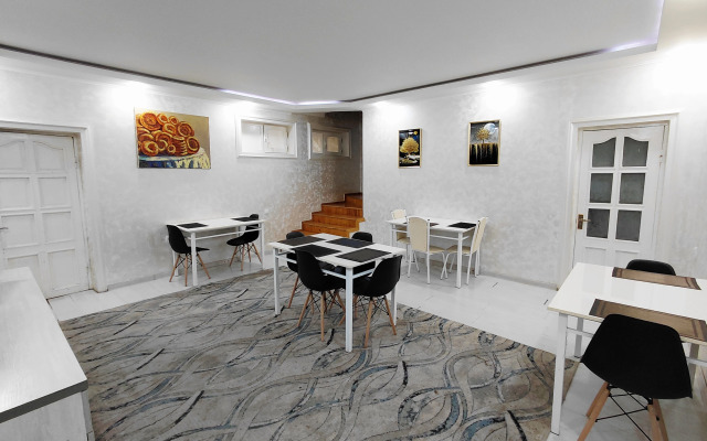 The Art Hotel