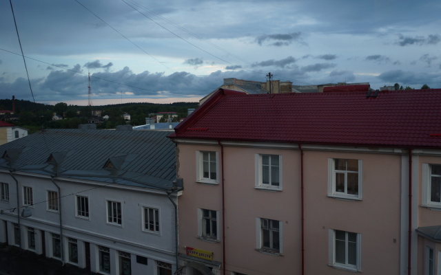 Dvuhkomnatnye Na Komsomolskoj 8 Apartments