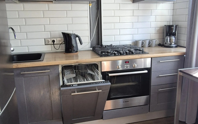 Dvukhkomnatnaya Ryadom S Pokrovkoy Flat