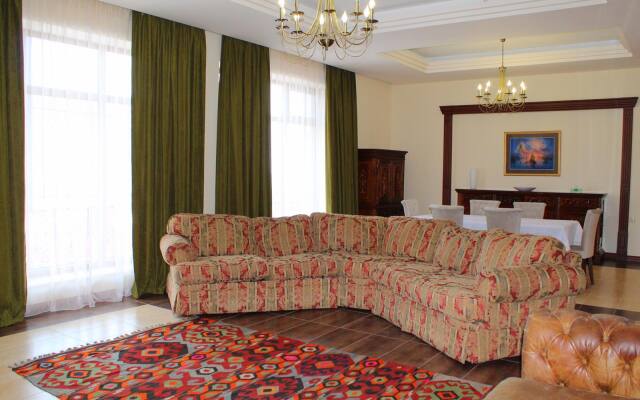 Vila Plaza Guest House