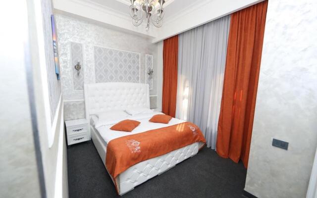 Roma Yerevan & Tours Hotel