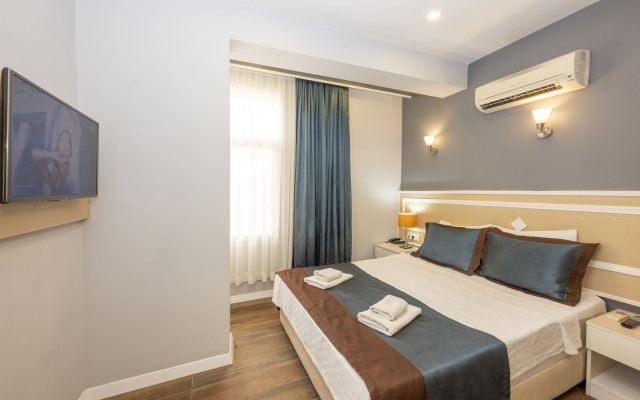 Legend Tulip Hotel