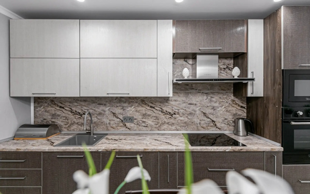 Apartamenty Uutnaa kvartira u Parka
