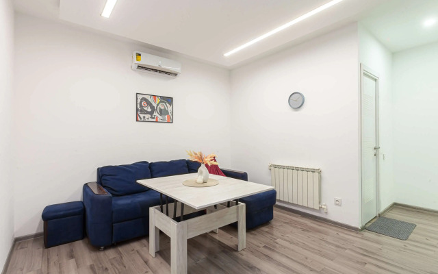 Stay Inn on Sayat-Nova ave. 33-91 Apartments