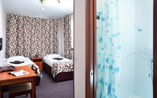 Отель на Звездинской