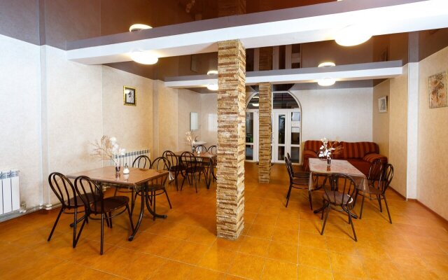 Gostevoy Dom U Yeleny Guest House