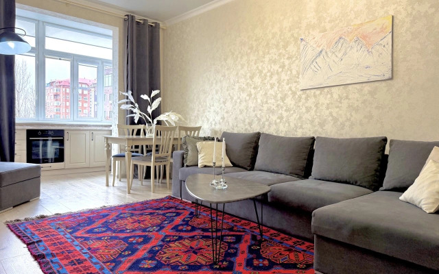 Апартаменты Евродвушка в Новом Доме