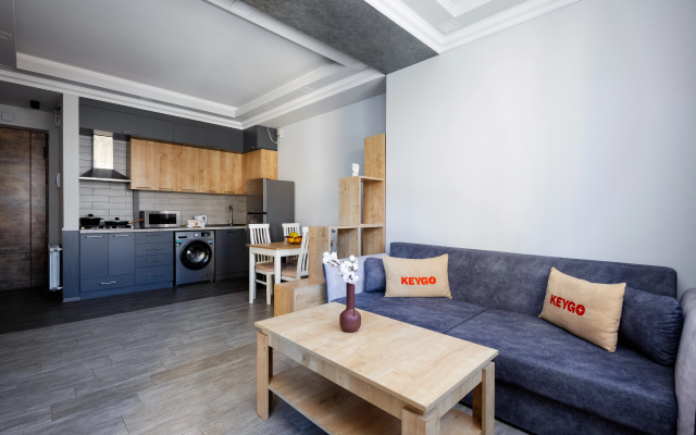 Keygo 0197 Ryadom S Parkom Imeni Diany Abgar Apartments