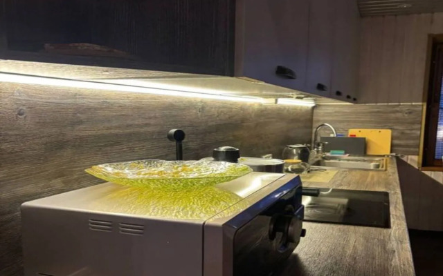 Семейно-Туристический загородный клуб Карамелькино Коттедж 2