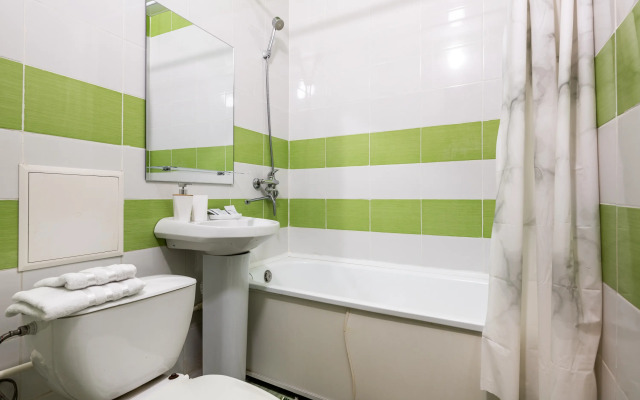 Квартира Просторная двухкомнатная на Каховской