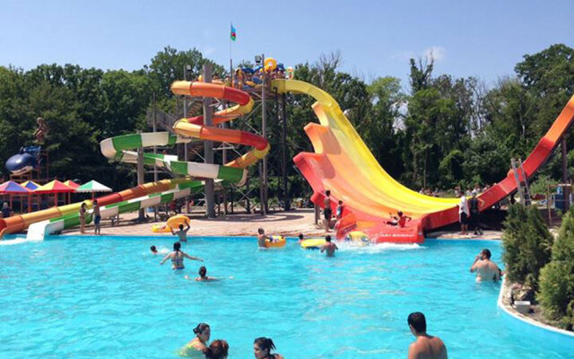 Atlant Holiday Village Hotel