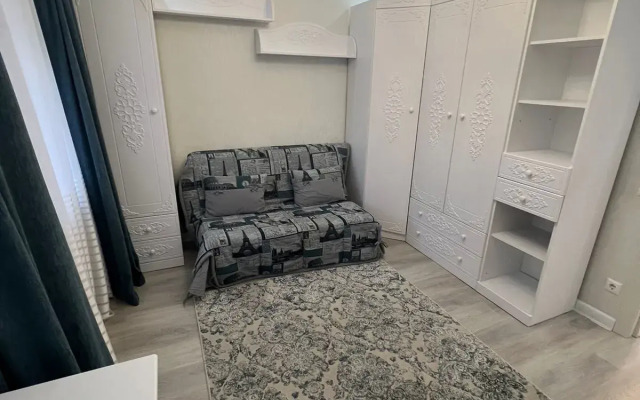 Апартаменты на Навагинской 1