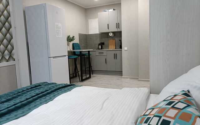Studiya 700 Metrov Ot Vdnkh S Balkonom Flat