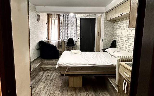 Tikhoye mesto v tsentre Apartments