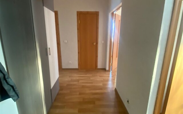Khant Apartments