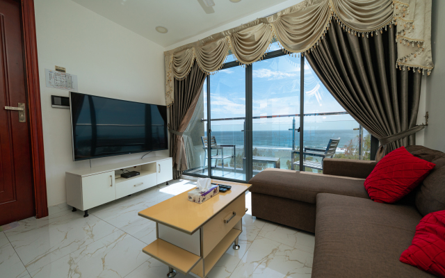 White Beach Holiday Hotel