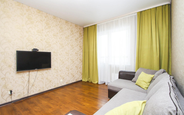 Квартира Студия Эконом около ТЦ Аура