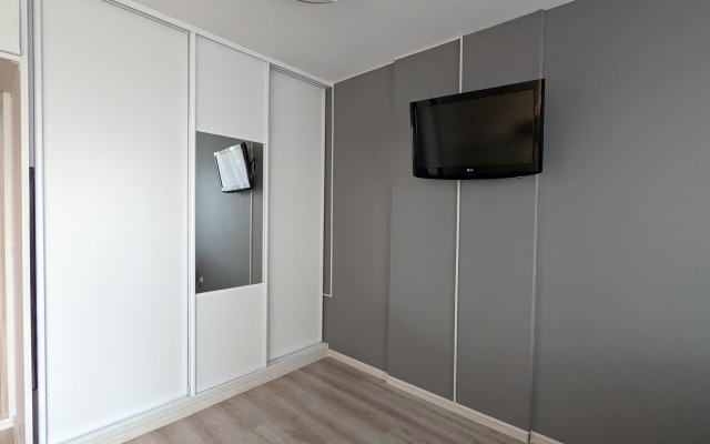 51 Kozitsyna 12 Apartments