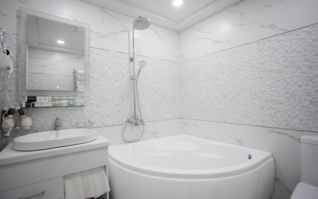 Hotel Arhan Palace Premium Hotel