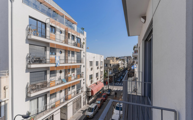Blueground at Florentine ID18 Apartments