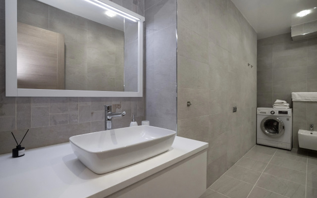 Istoriya u Kremlya Flat