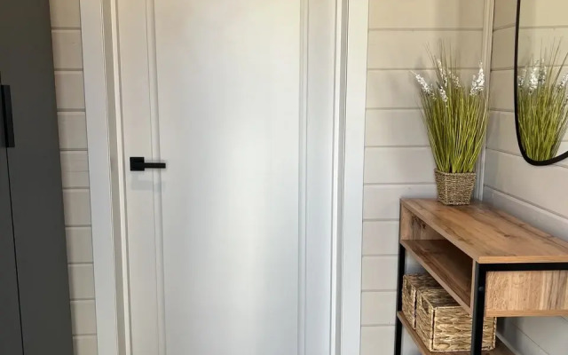 Novy Uyutny I Sovremenny Guest House