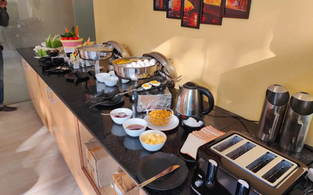 Consulate By Book Meri Hotel