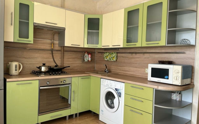 Квартира на Профессиональной 22