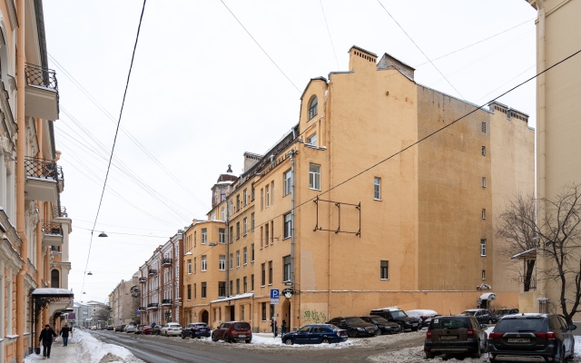 Zhiloe pomeshchenie 1912 na Kronverkskom