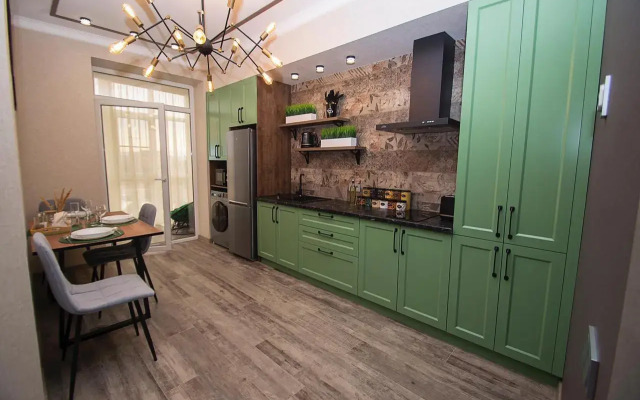 Na Ulitse Nelyubina 25/1 Flat