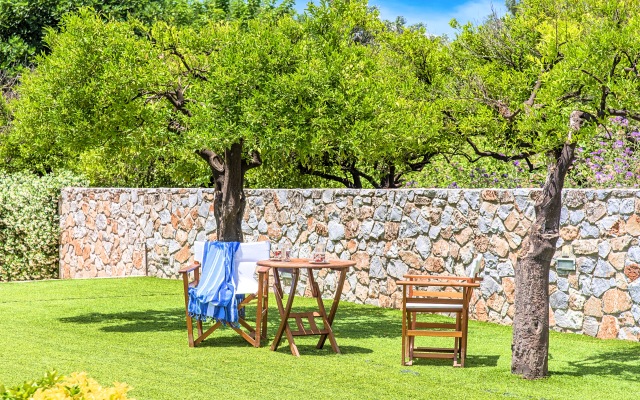Chania City Heated Pool Villa
