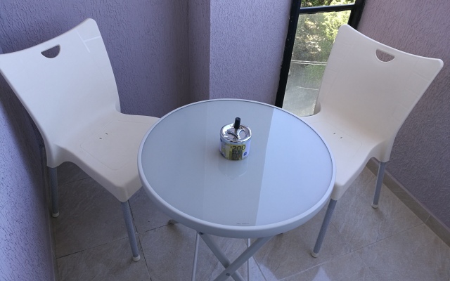 Isani Apartments