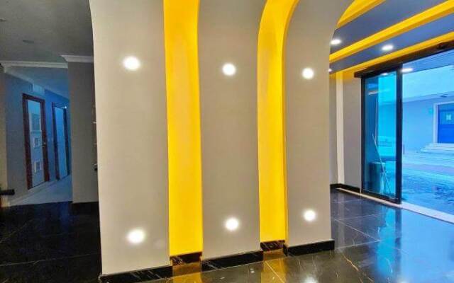 Big Life Hotel