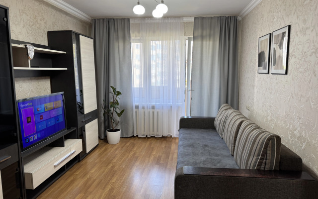 Апартаменты Уютная светлая 2-комнатная квартира с видом на Машук