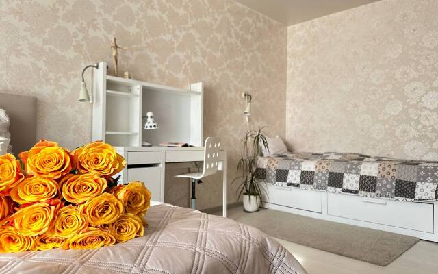 Na Narodnoy 52 Flat