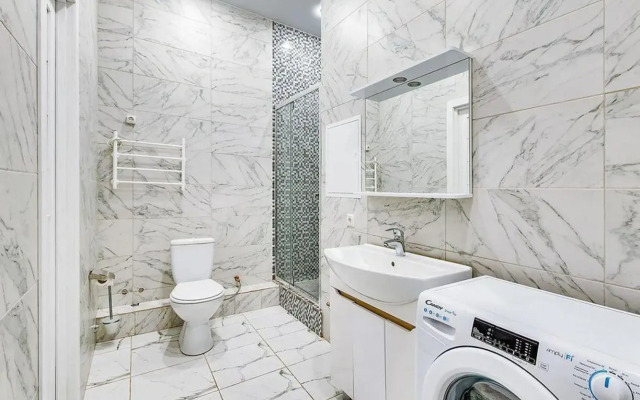 Квартира с Просторной Кухней и Дизайнерским Интерьером в Медведково