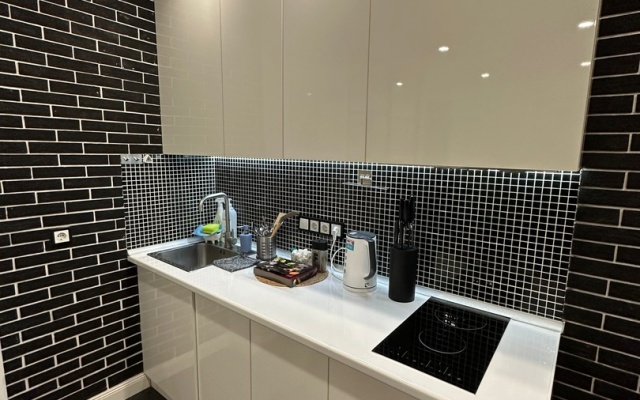 Stilnaya Studiya Na 24 Etazhe Vysota Apartments