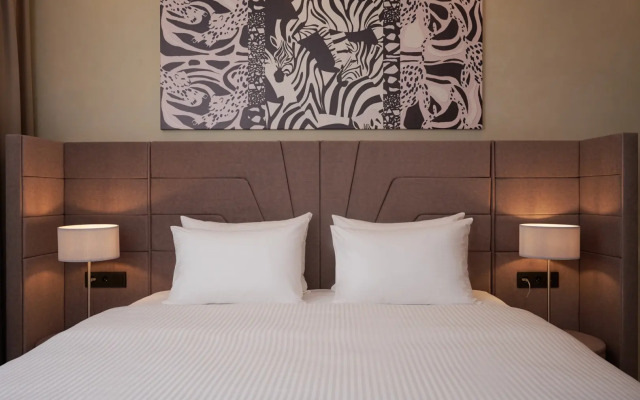 Aura City Hotel