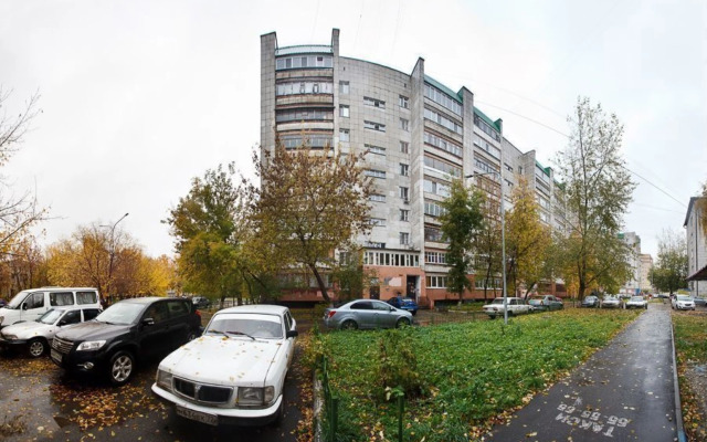 Na Ulitse Shillera 22 Flat