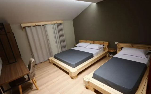 Ikona Hotel
