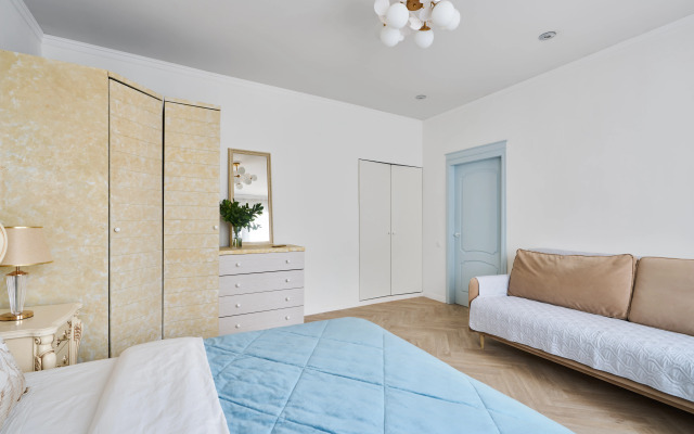 Апартаменты 4 Комнатная в Доме Ахматовой Третьяковская Галерея