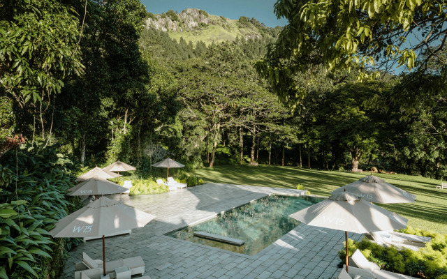 W15 Hanthana Estate Kandy Hotel