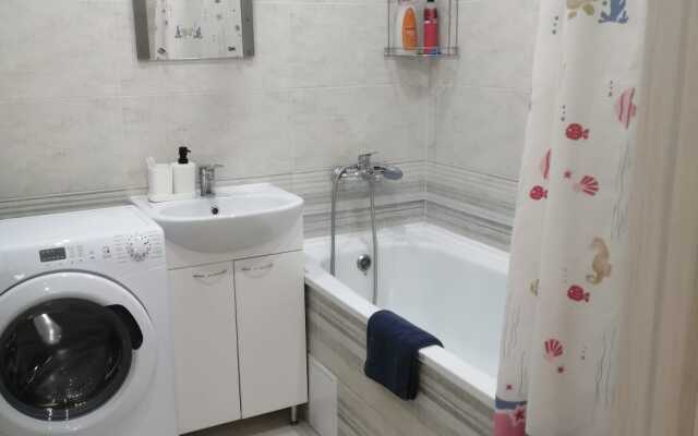 Апартаменты на Андрея Рублёва 2