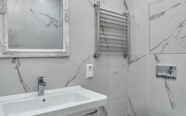 Luxe  S Dzhakuzi Na Skryganova Apartments